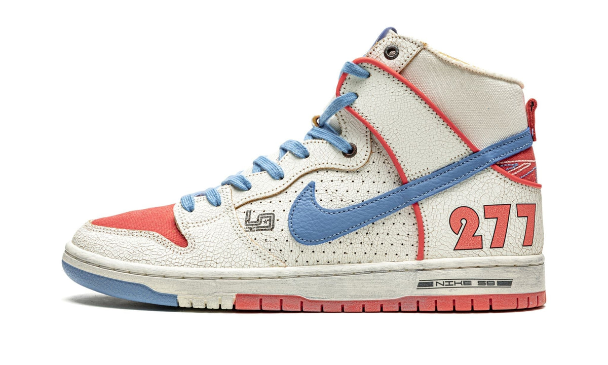 SB Dunk High "Ishod Wair x Magnus Walker" - View 1