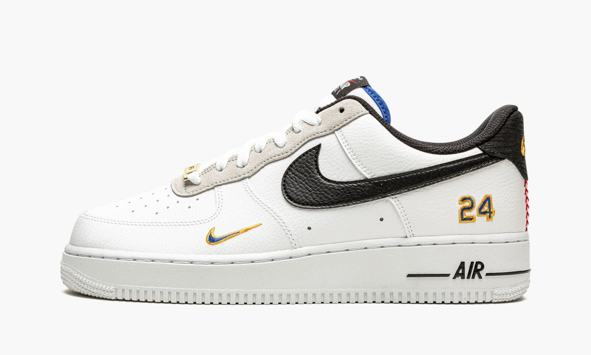 Air Force 1 '07 LV8 "Ken Griffey Jr./Sr." - Angle View 2