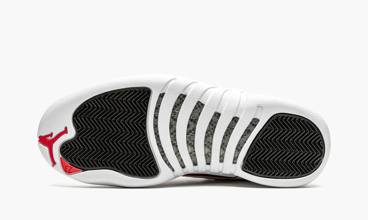 Air Jordan 12 "Twist" - Angle View 6