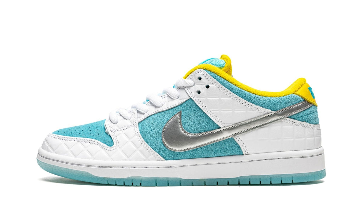 SB Dunk Low "FTC Lagoon Pulse" - View 1