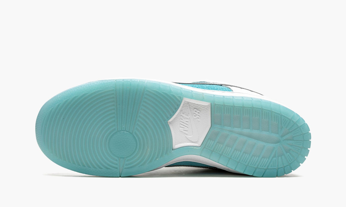SB Dunk Low "FTC Lagoon Pulse" - View 6