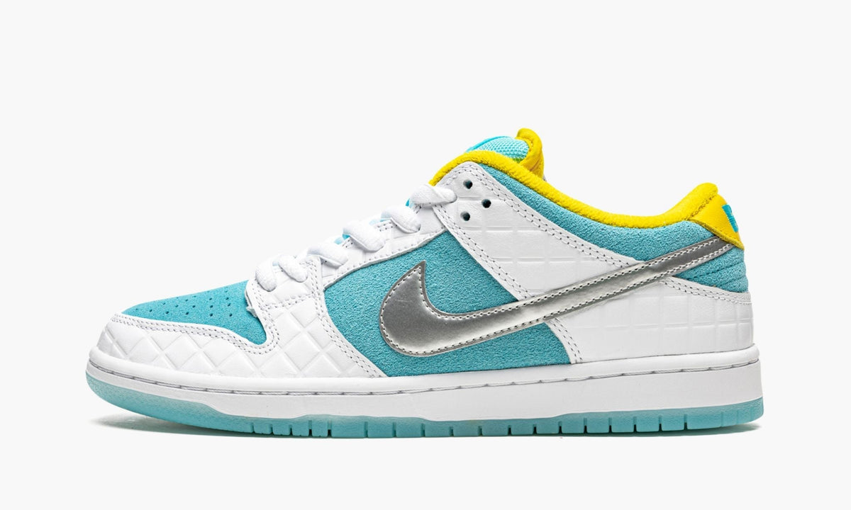 SB Dunk Low "FTC Lagoon Pulse" - View 2
