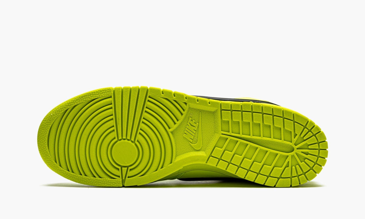 Dunk High "Ambush - Flash Lime" - View 6