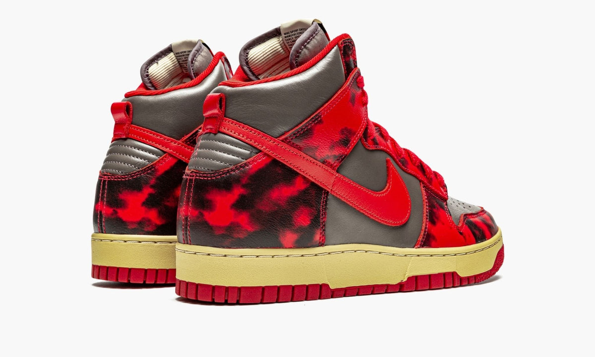 Dunk High 1985 SP "Acid Wash - Red" - View 4