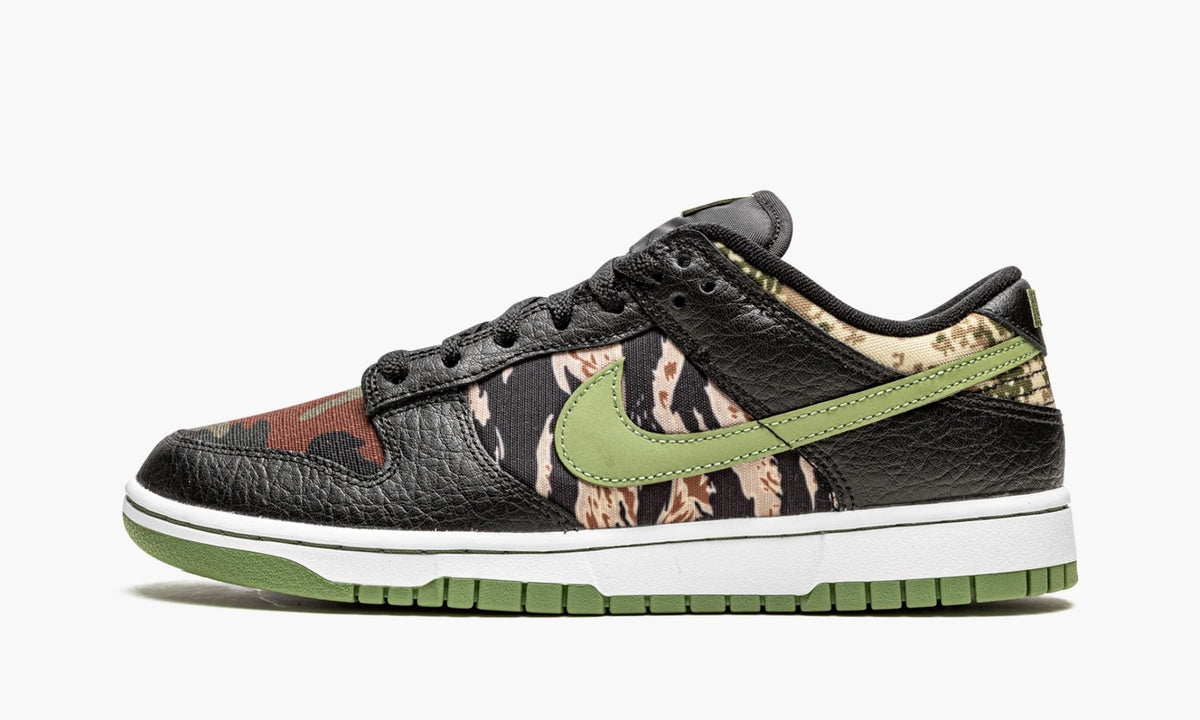 Dunk Low "Black Multi-Camo" - View 2