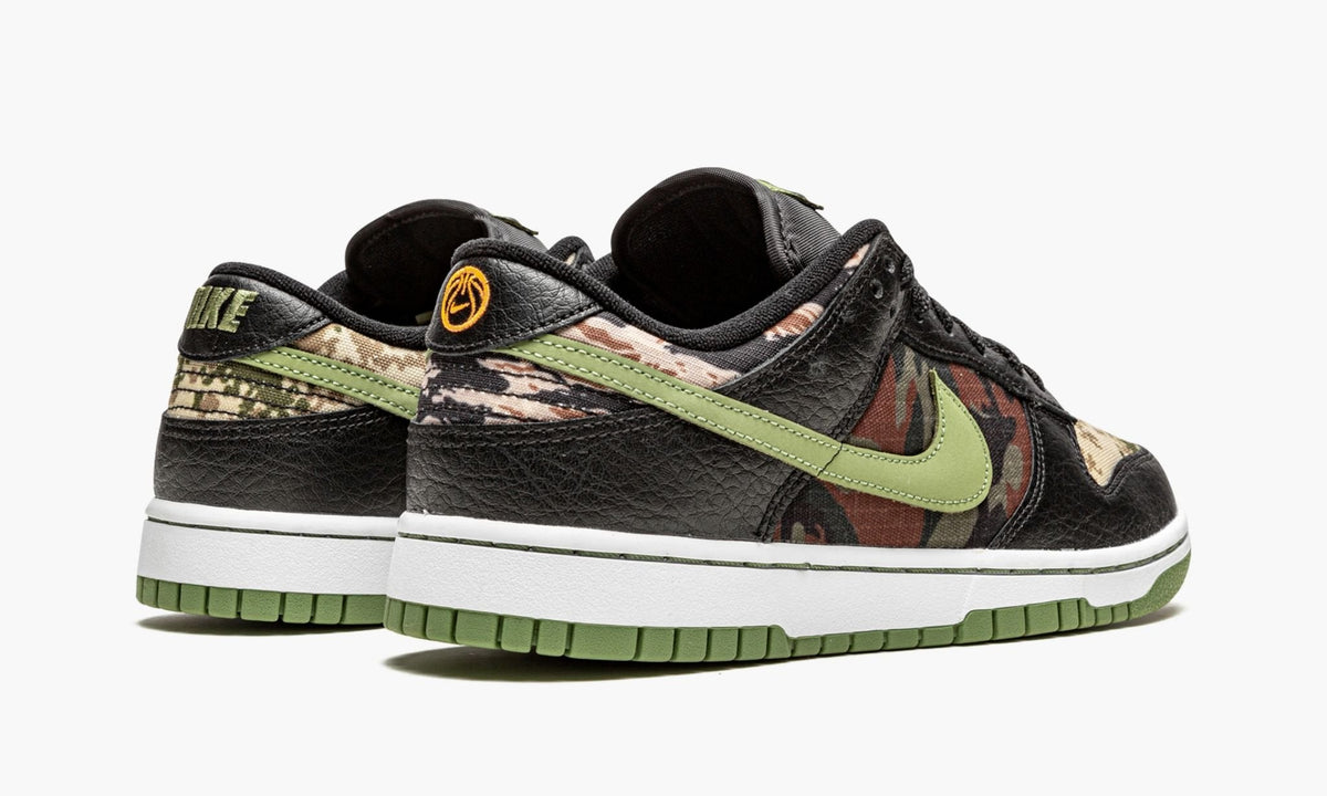 Dunk Low "Black Multi-Camo" - View 4