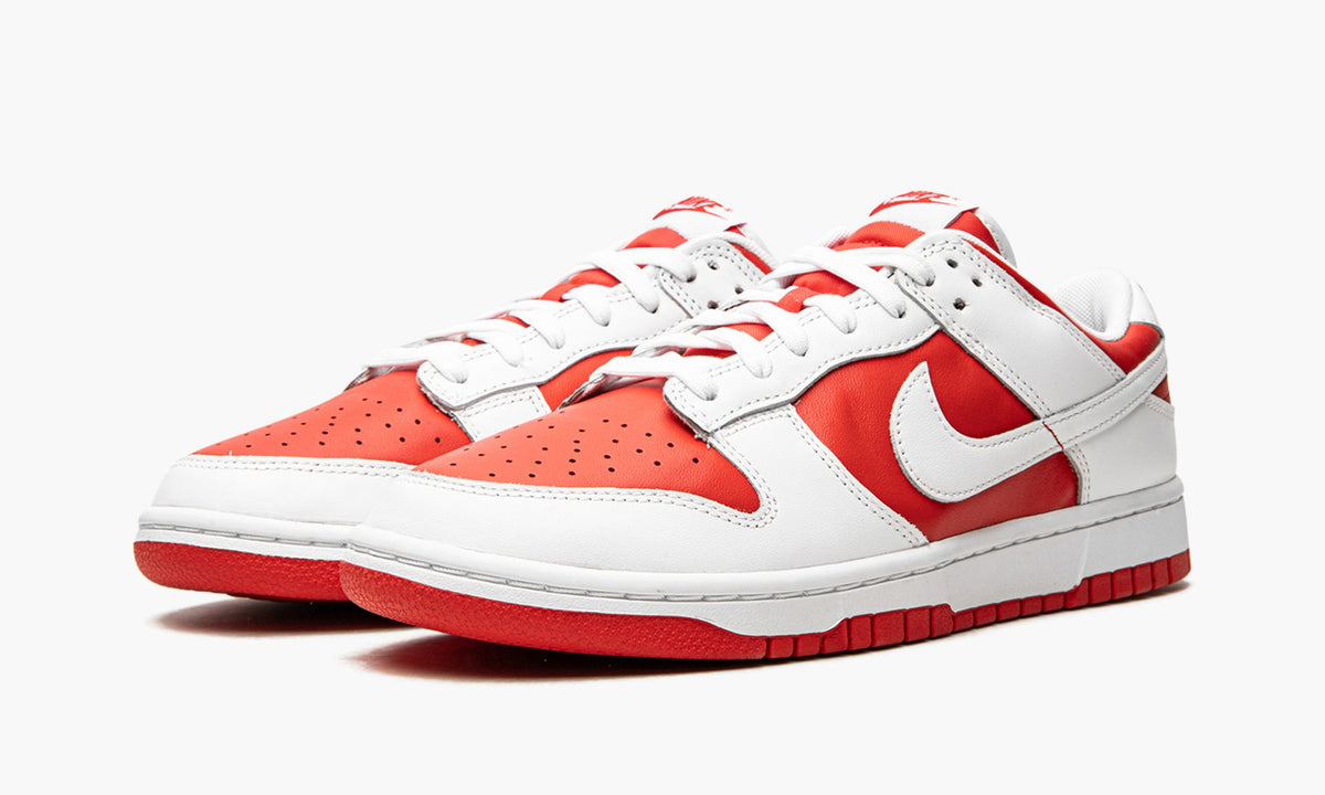 Nike Dunk Low "University Red 2021" - View 3