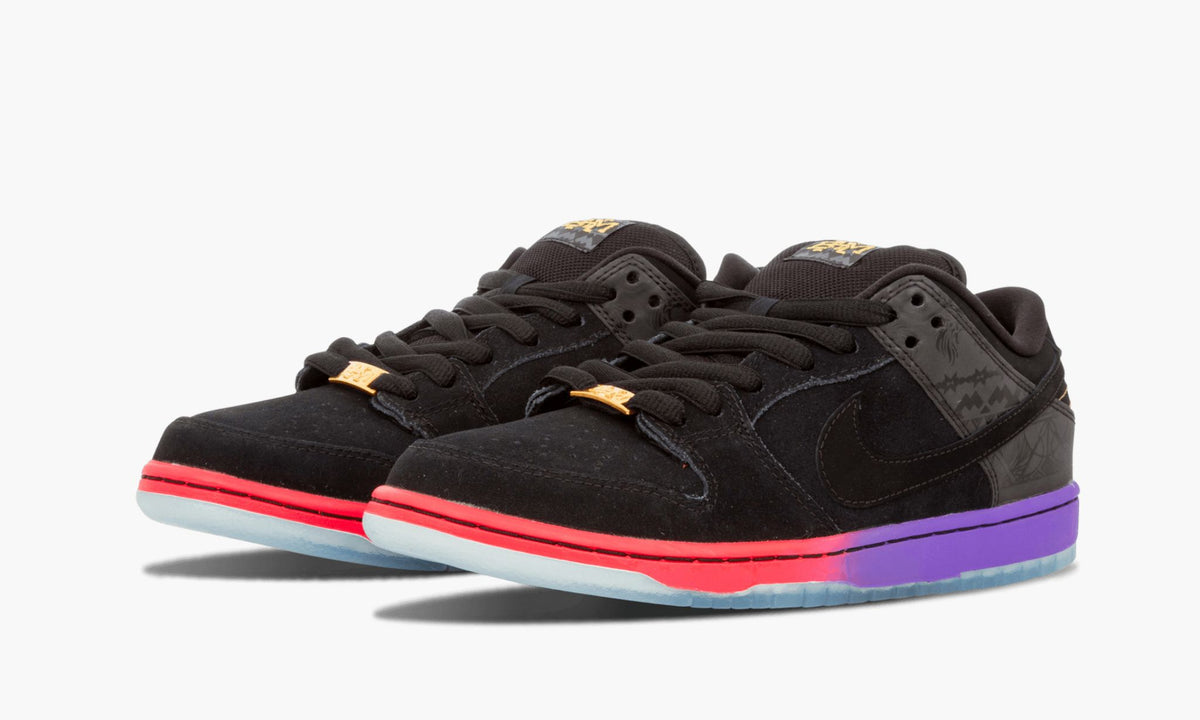 SB Dunk Low Premium QS "Black History Month" - View 3