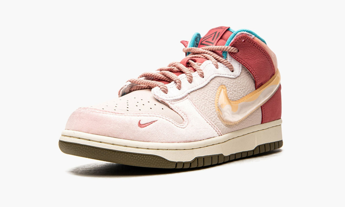 Dunk Mid "Social Status - Strawberry Chocolate" - View 5
