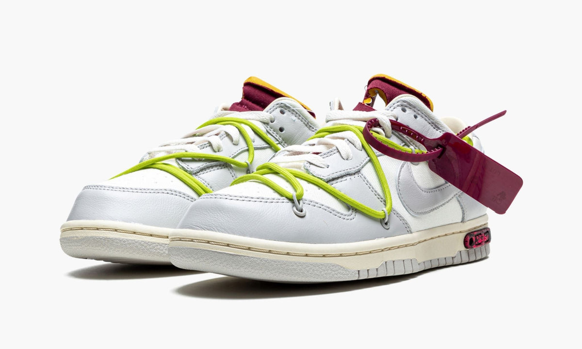 Dunk Low "Off-White - Lot 08" - View 3