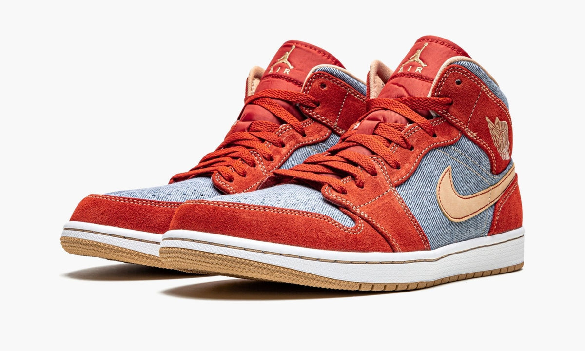 Air Jordan 1 Mid SE "Denim Red Suede" - Angle View 3