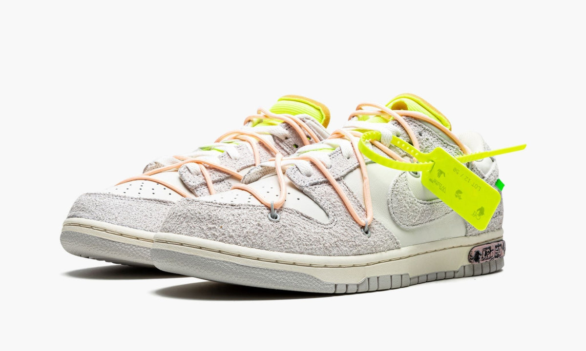 Dunk Low "Off-White - Lot 12" - View 3