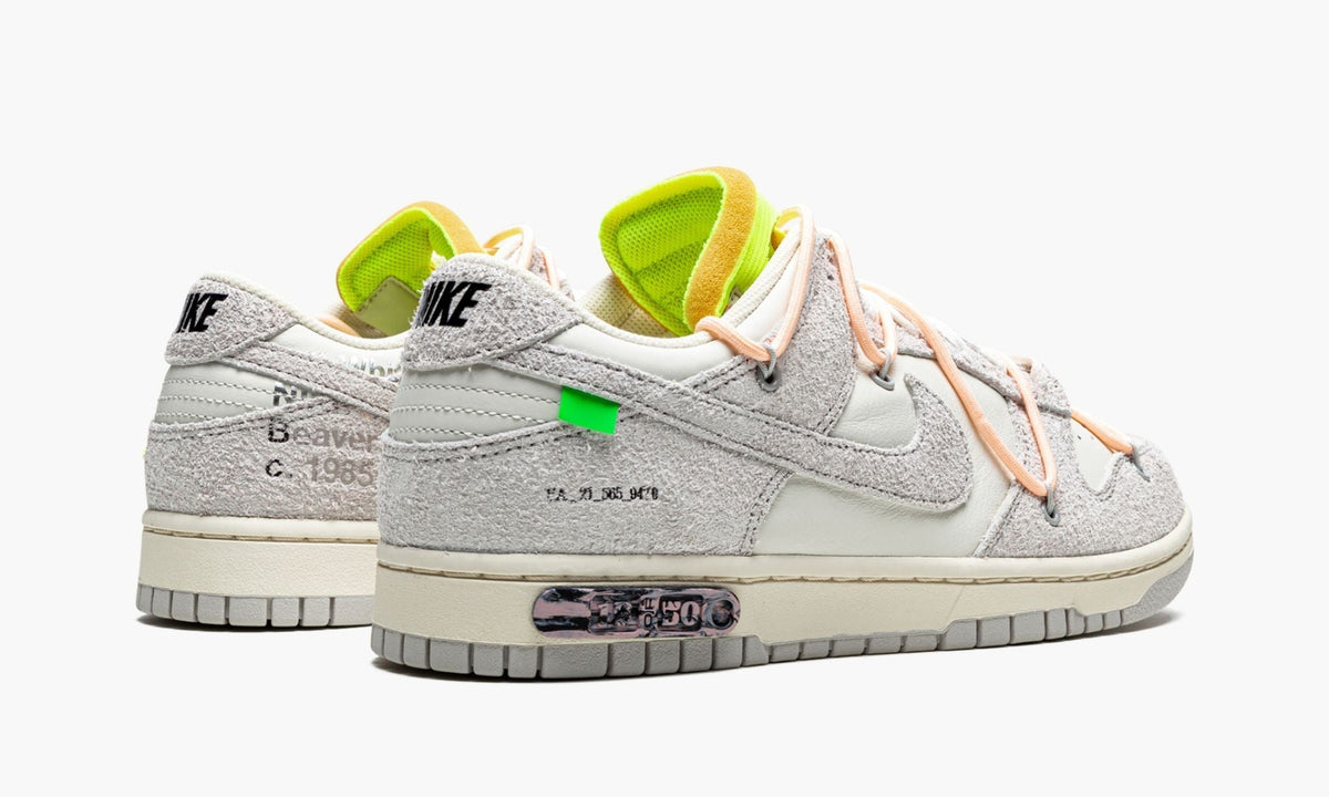 Dunk Low "Off-White - Lot 12" - View 4