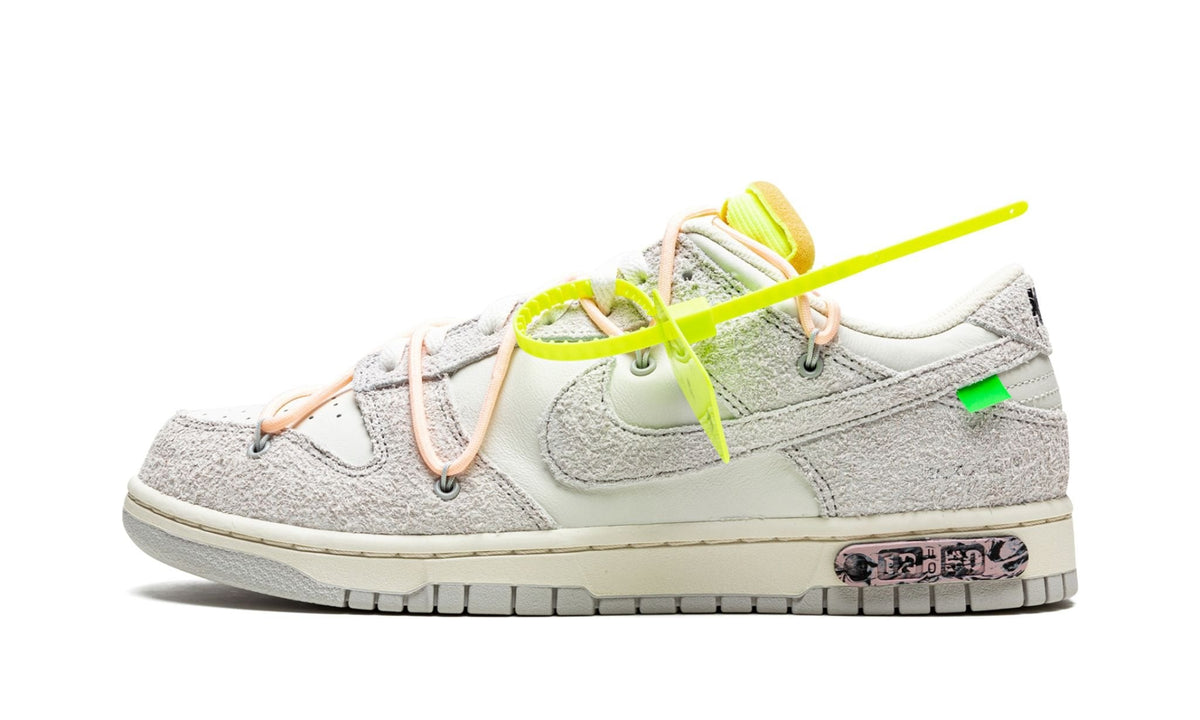 Dunk Low "Off-White - Lot 12" - View 1