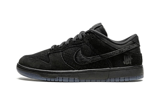Dunk Low SP "Undefeated - Black" - View 1