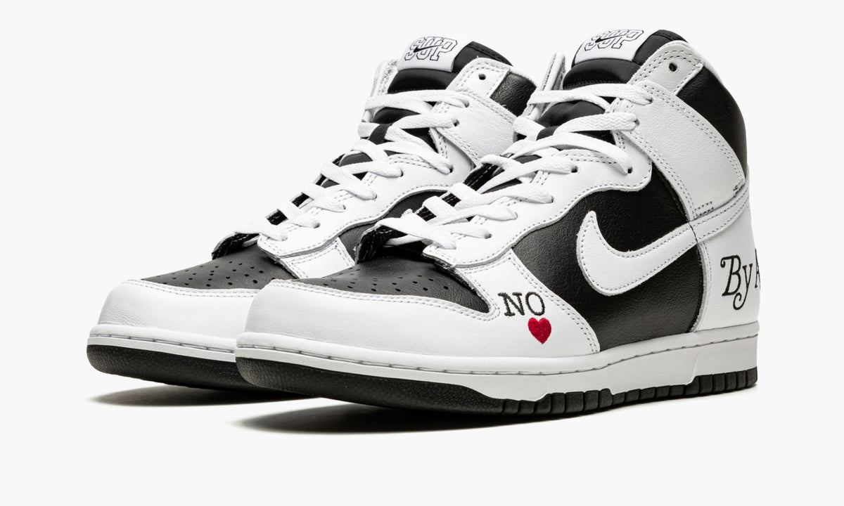 SB Dunk High "Supreme - By Any Means - White/Black" - View 3