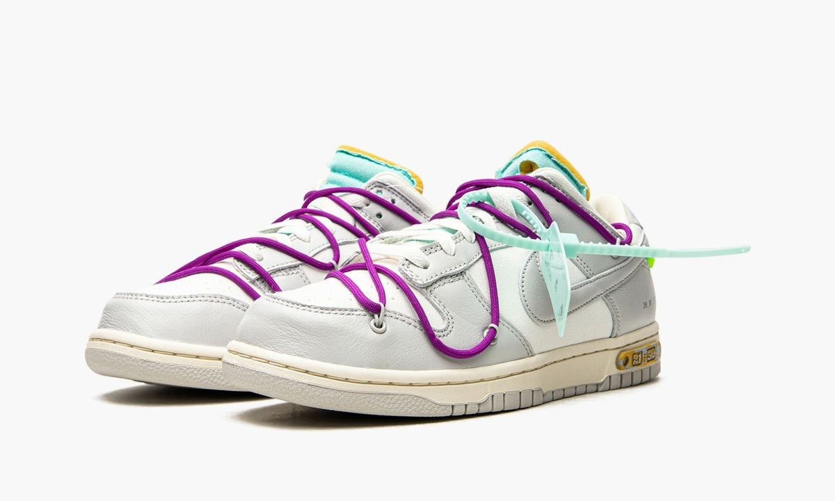 Dunk Low "Off-White - Lot 21" - View 3