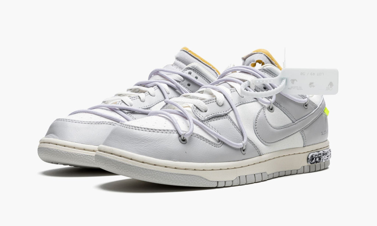 Dunk Low "Off-White - Lot 49" - View 3