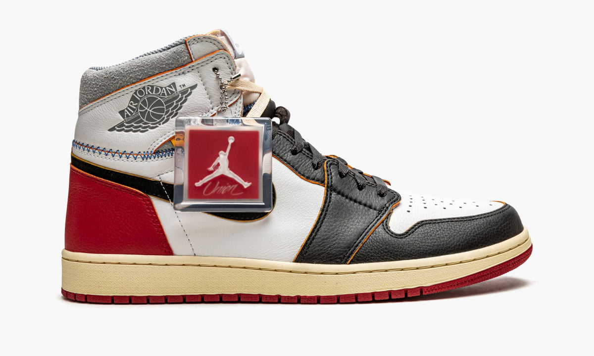 Air Jordan 1 Retro High NRG x Union LA ‘Black Toe’ - Angle View 7