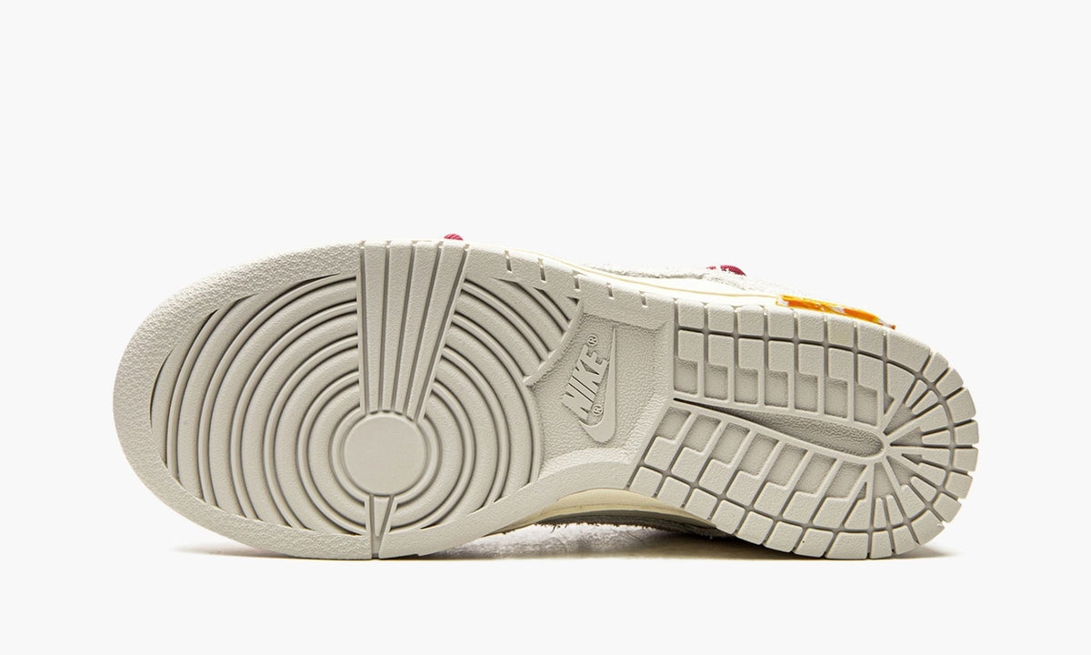 Dunk Low "Off-White - Lot 35" - View 6