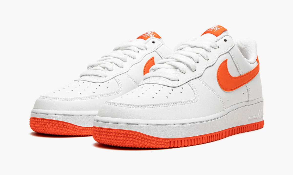 Air Force 1 '07 "Team Orange" - Angle View 3
