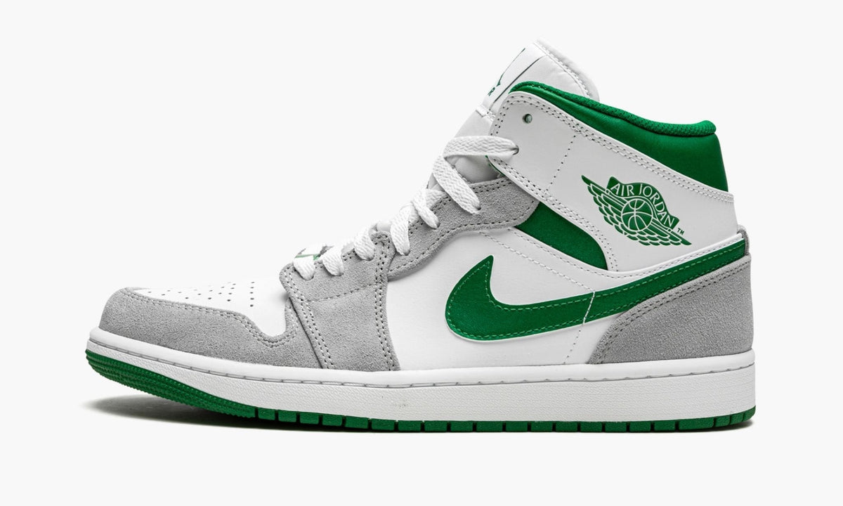 Air Jordan 1 MID SE "Grey / Pine Green / White" - Angle View 2