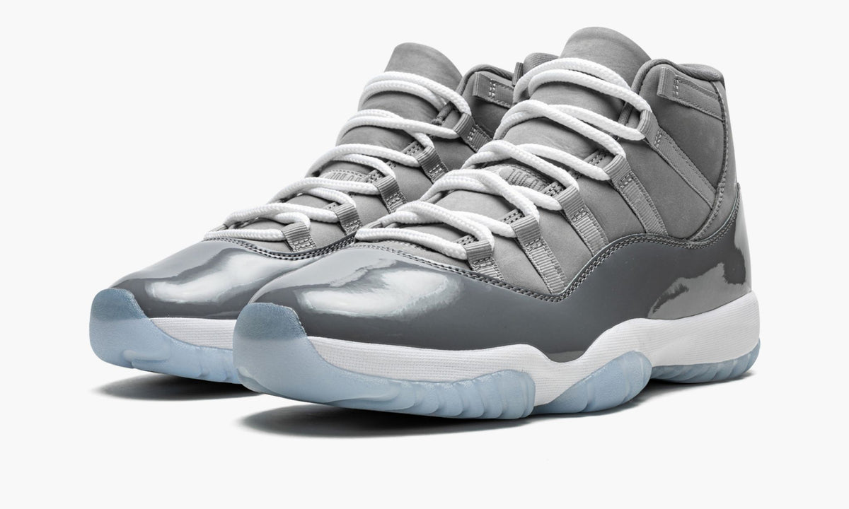 Air Jordan 11 Retro "Cool Grey 2021" - Angle View 3