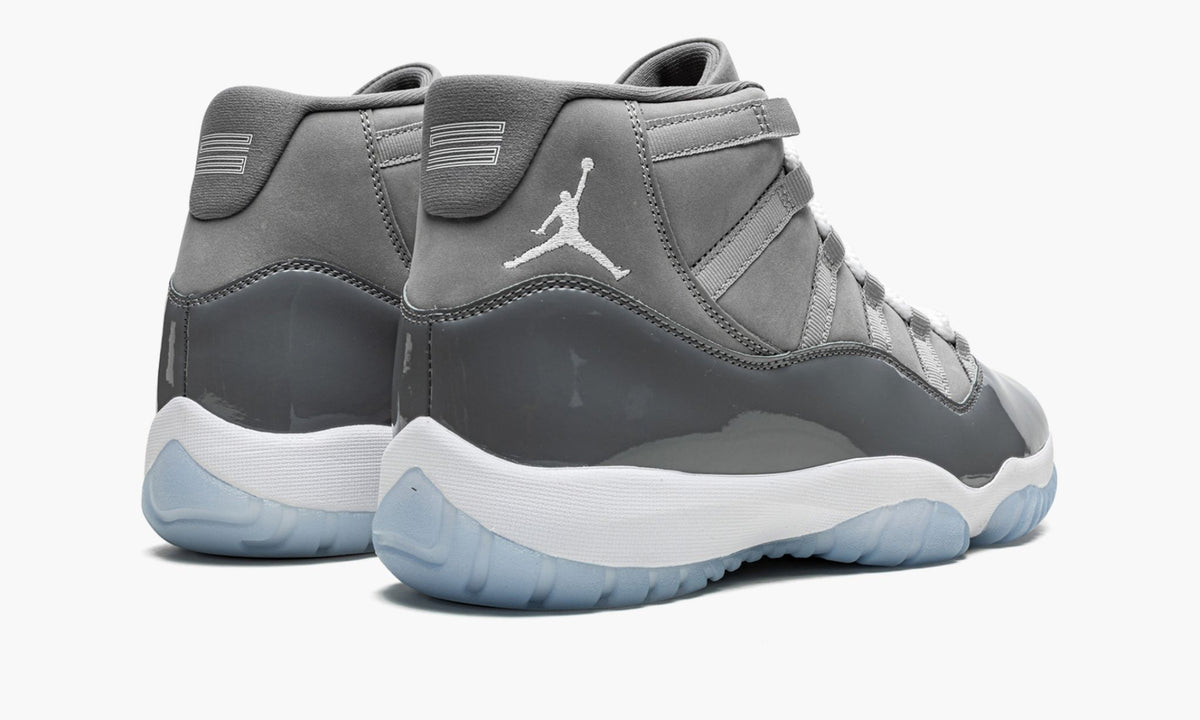 Air Jordan 11 Retro "Cool Grey 2021" - Angle View 4