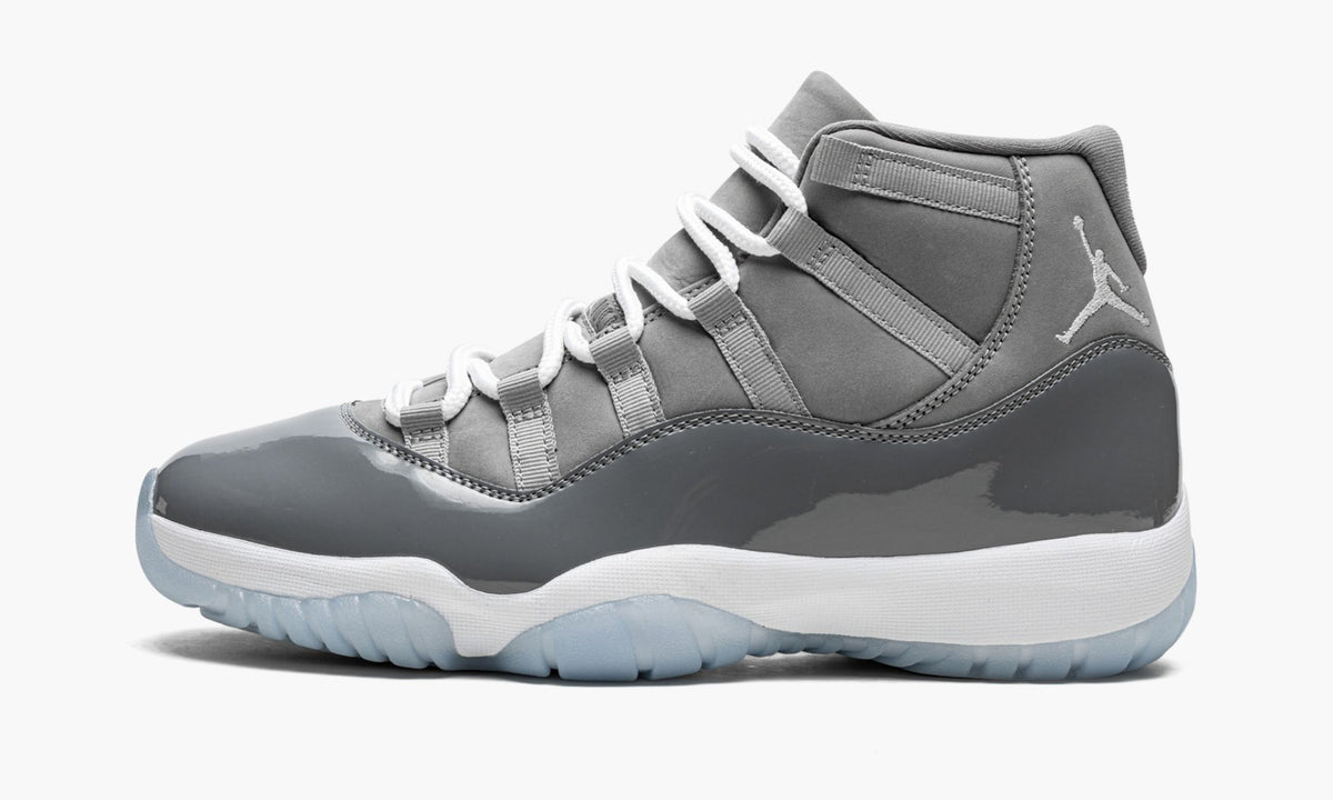 Air Jordan 11 Retro "Cool Grey 2021" - Angle View 2