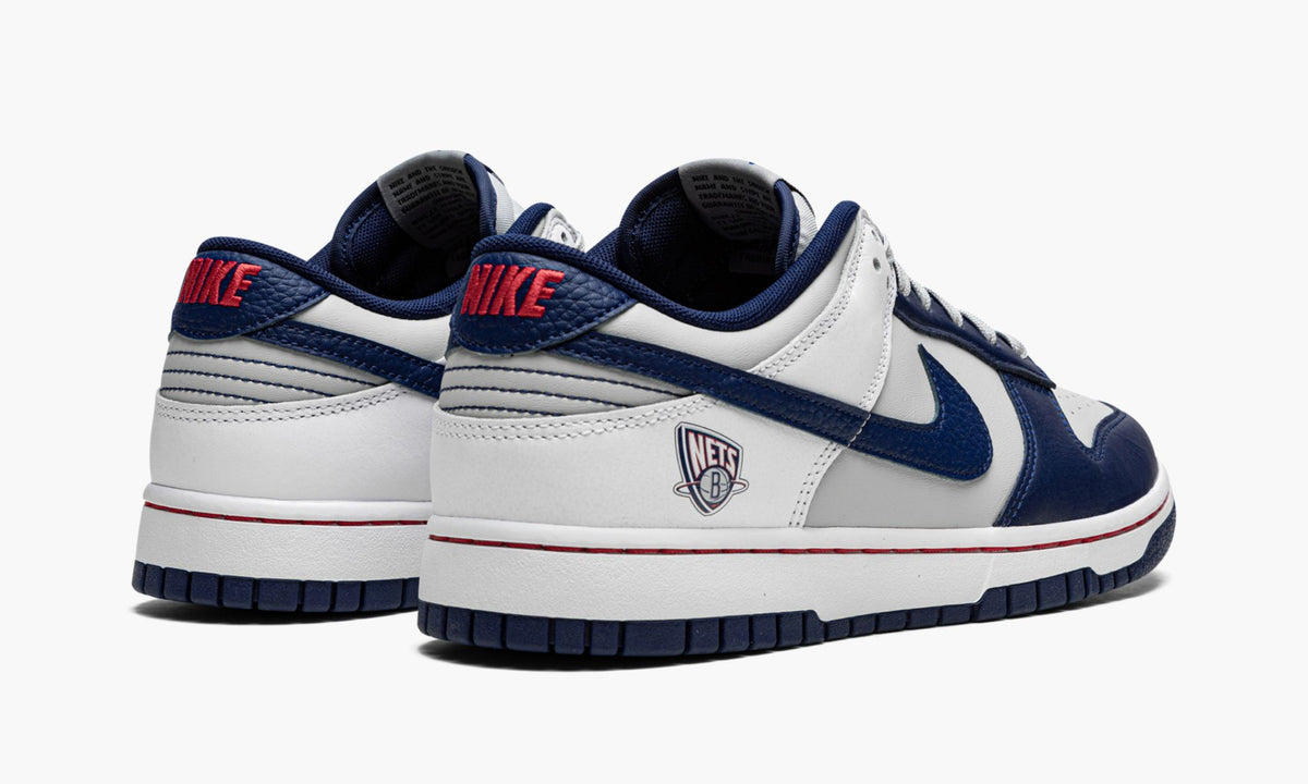 Dunk Low Retro EMB "NBA 75th Anniversary Brooklyn Nets" - View 4