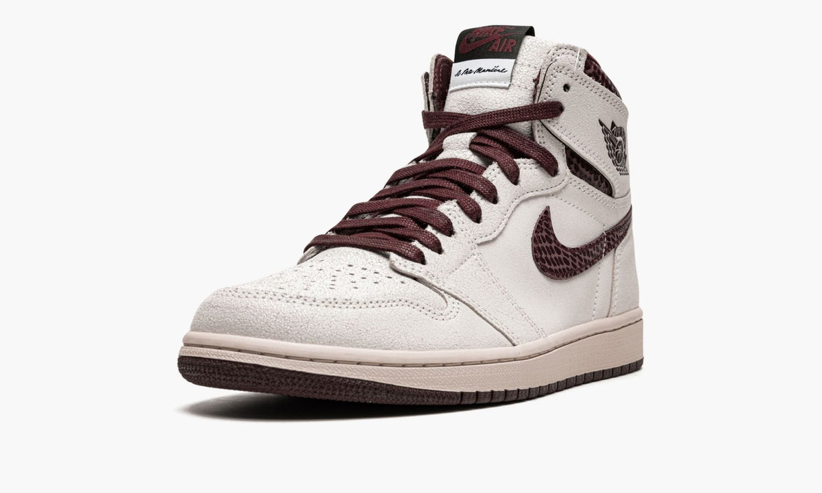 AIR JORDAN 1 HIGH OG "A Ma Maniere x" - Angle View 5
