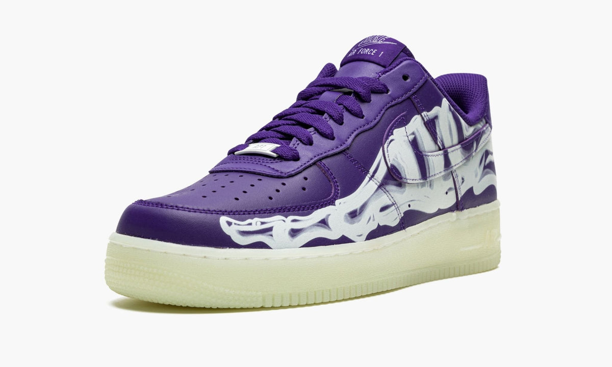 Air Force 1 Low '07 QS "Purple Skeleton Halloween" - Angle View 5