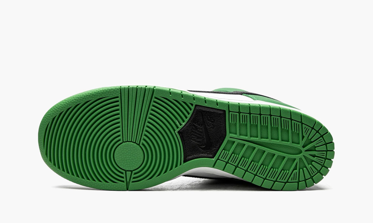 Dunk Low Pro SB "Classic Green" - View 6