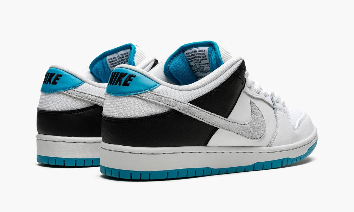 SB Dunk Low "Laser Blue" - View 8
