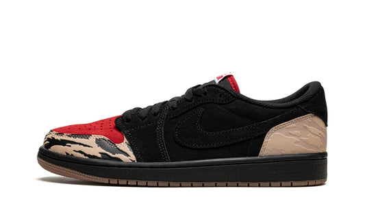 Air Jordan 1 Low SP "SoleFly - Carnivore" - Main View