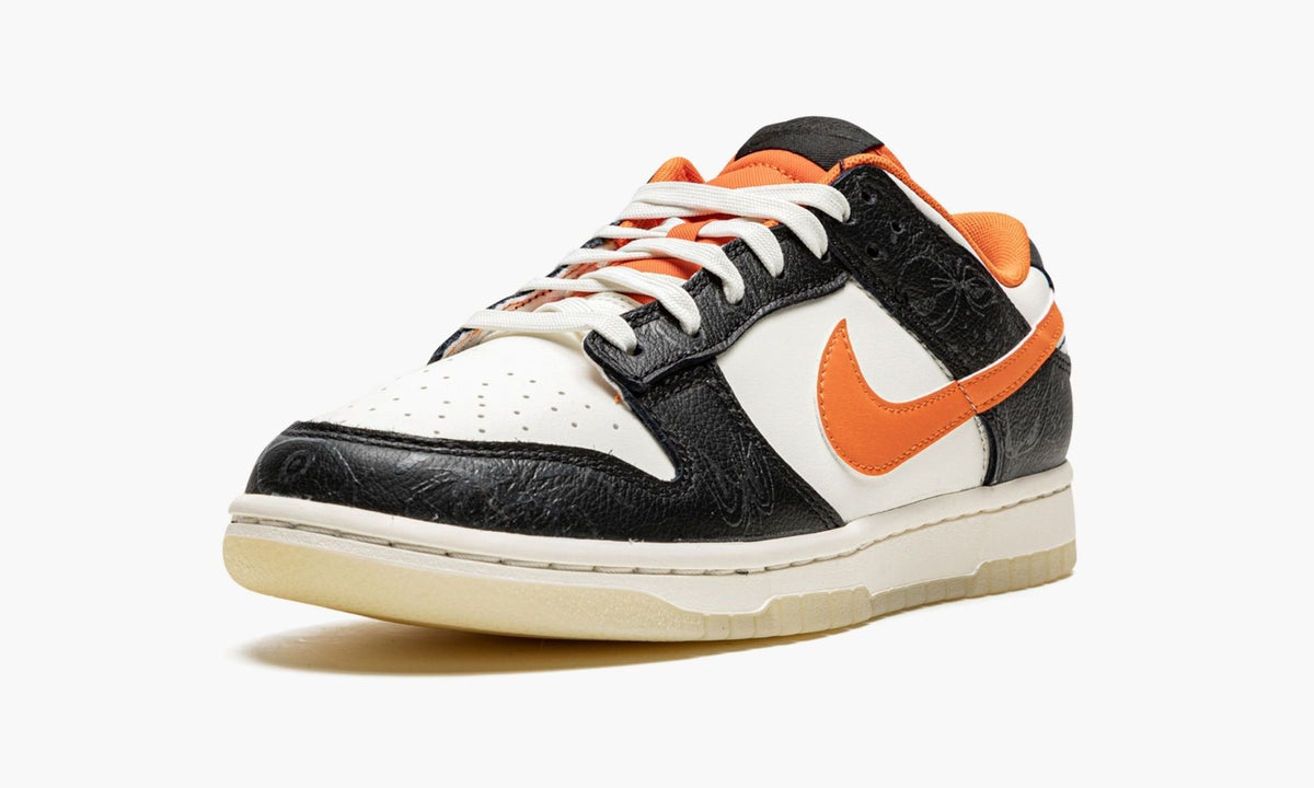 Dunk Low Retro PRM "Halloween" - View 5