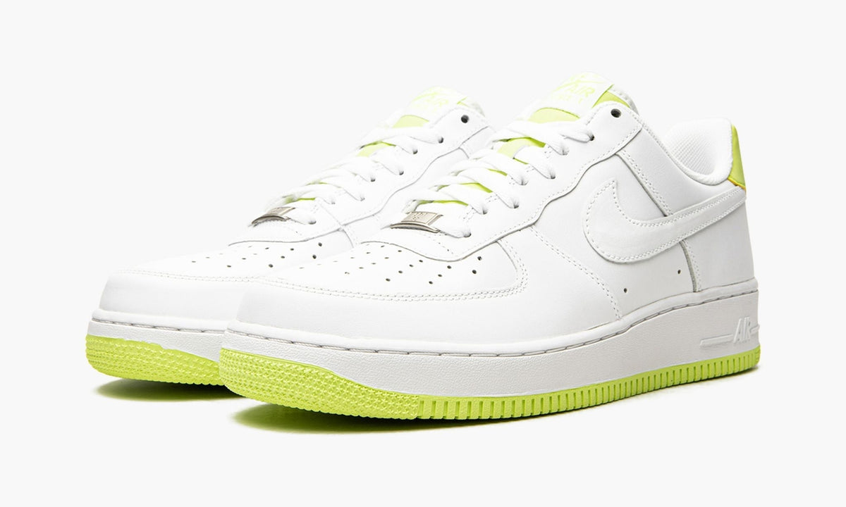 Air Force 1 '07 "White / Volt" - Angle View 5