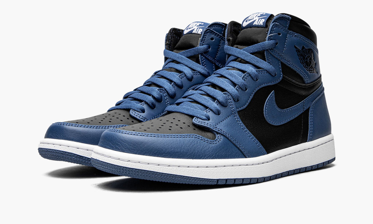 Air Jordan 1 High OG "Dark Marina Blue" - Angle View 3