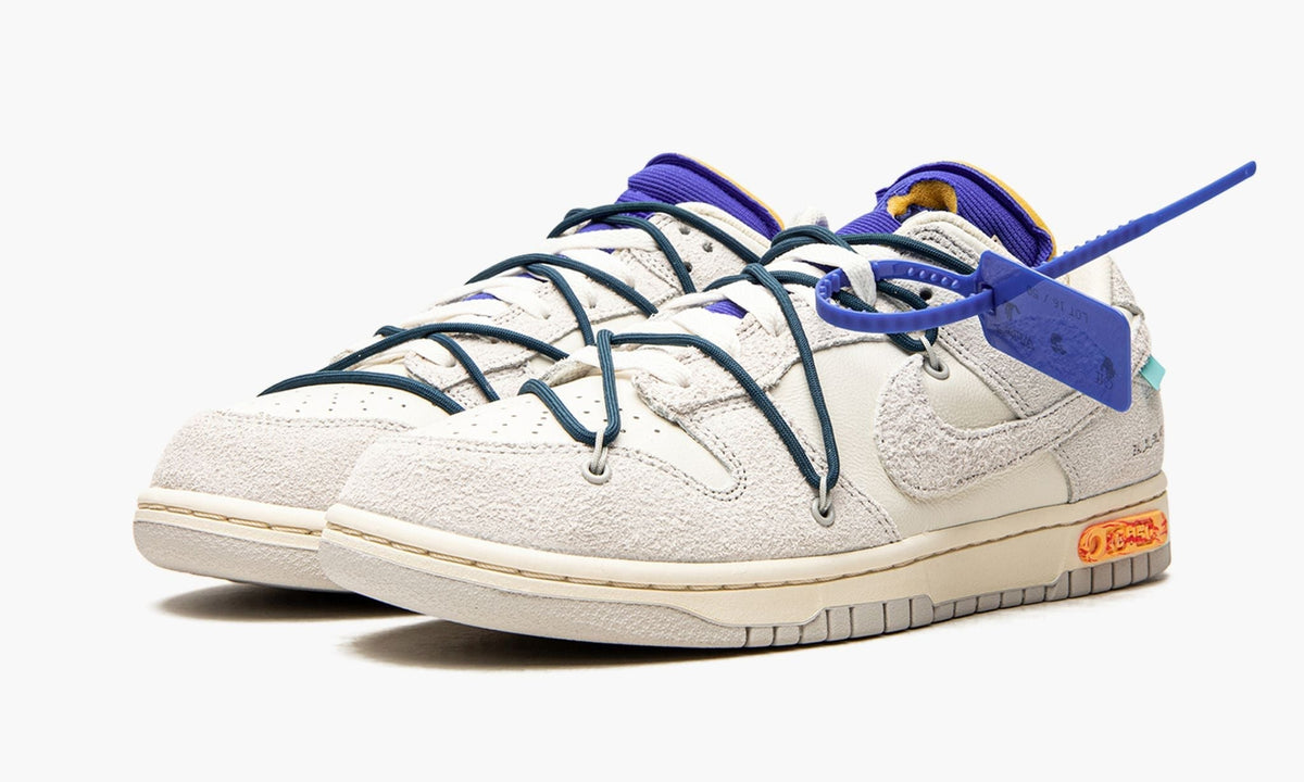 Dunk Low "Off-White - Lot 16" - View 3