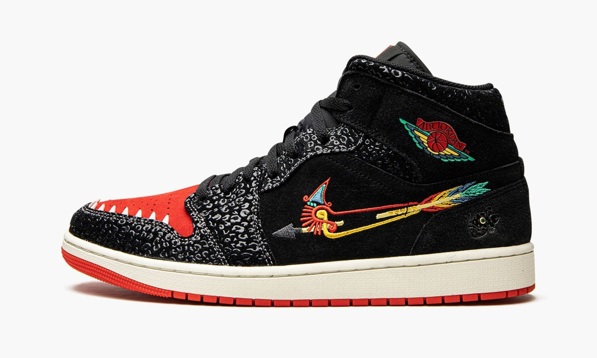 Air Jordan 1 Mid SE "Siempre Familia" - Angle View 2