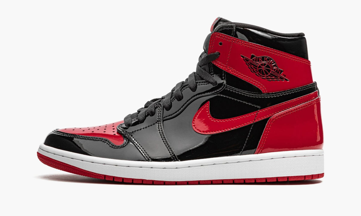 Air Jordan 1 Retro High OG "Bred Patent" - Angle View 2