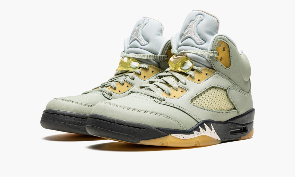 Air Jordan 5 Retro "Jade Horizon" - Angle View 3