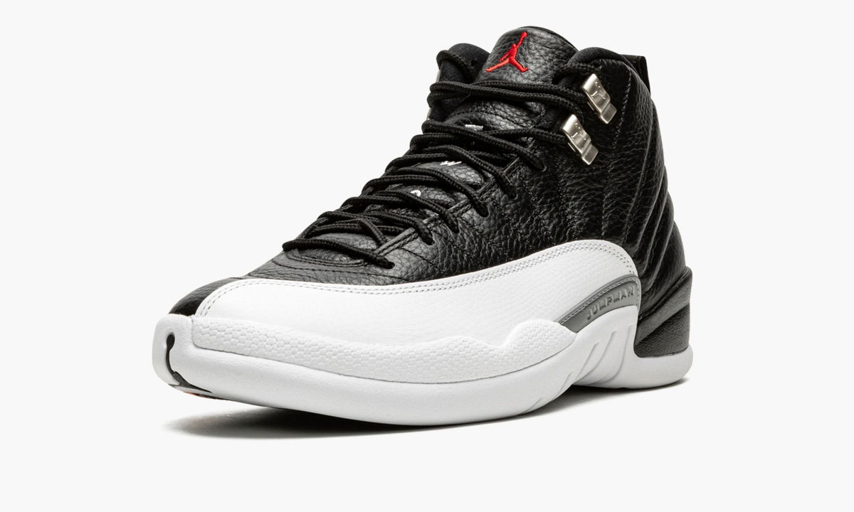 Air Jordan 12 Retro "Playoffs 2022" - Angle View 5