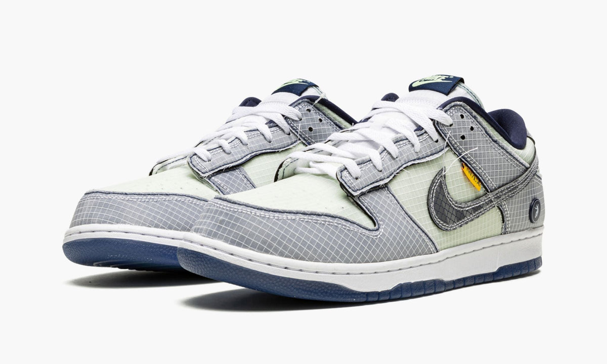Dunk Low "Union - Passport Pack - Pistachio" - View 3