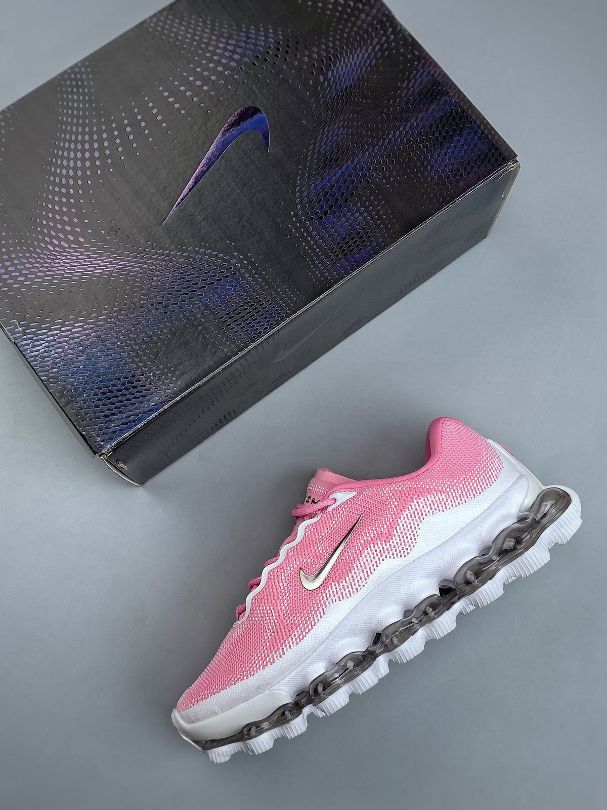 Nike AIR LIQUID MAX Pink  IQ7634 008 - View 3