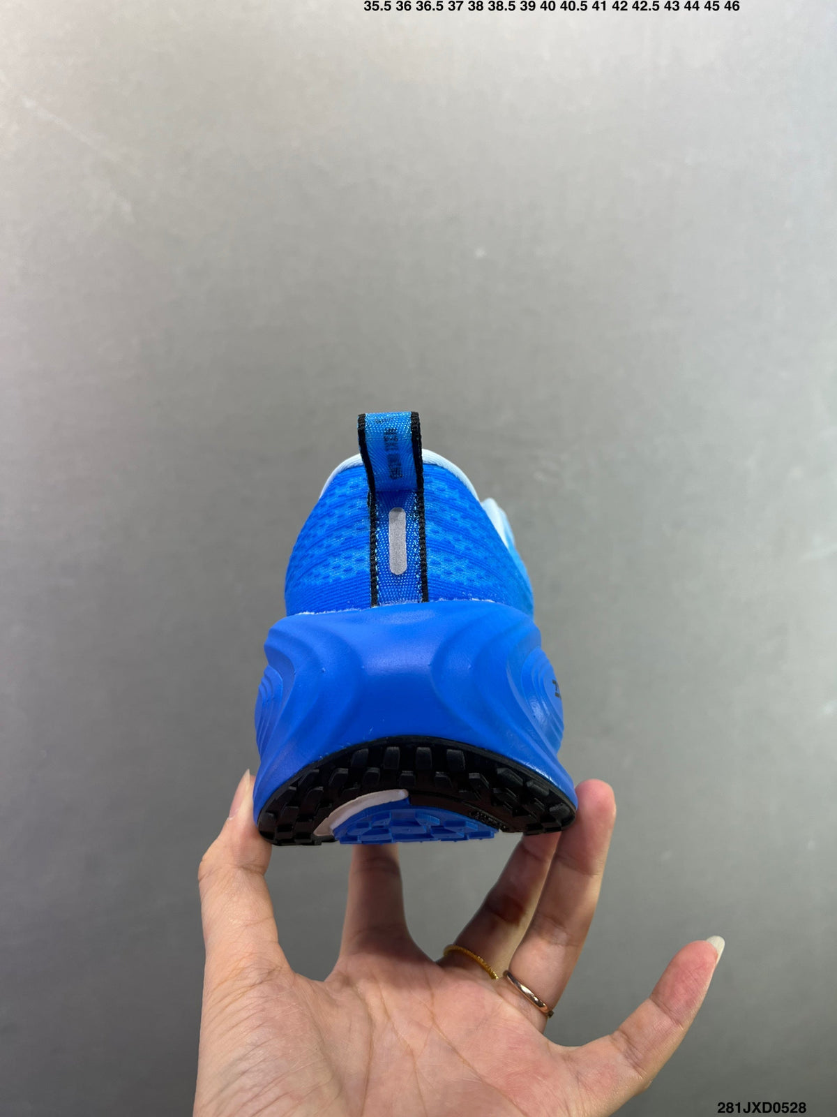 NIKE VOMERO PLUS RUN Blue IM2038-039 - View 6