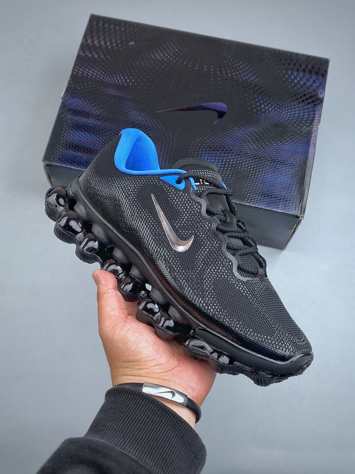 Nike AIR LIQUID MAX Black Blue - View 1