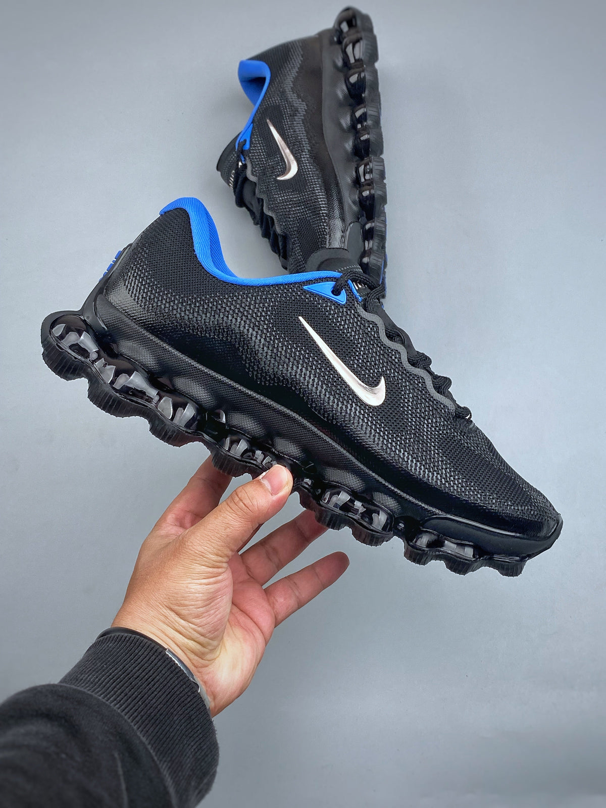 Nike AIR LIQUID MAX Black Blue - View 4