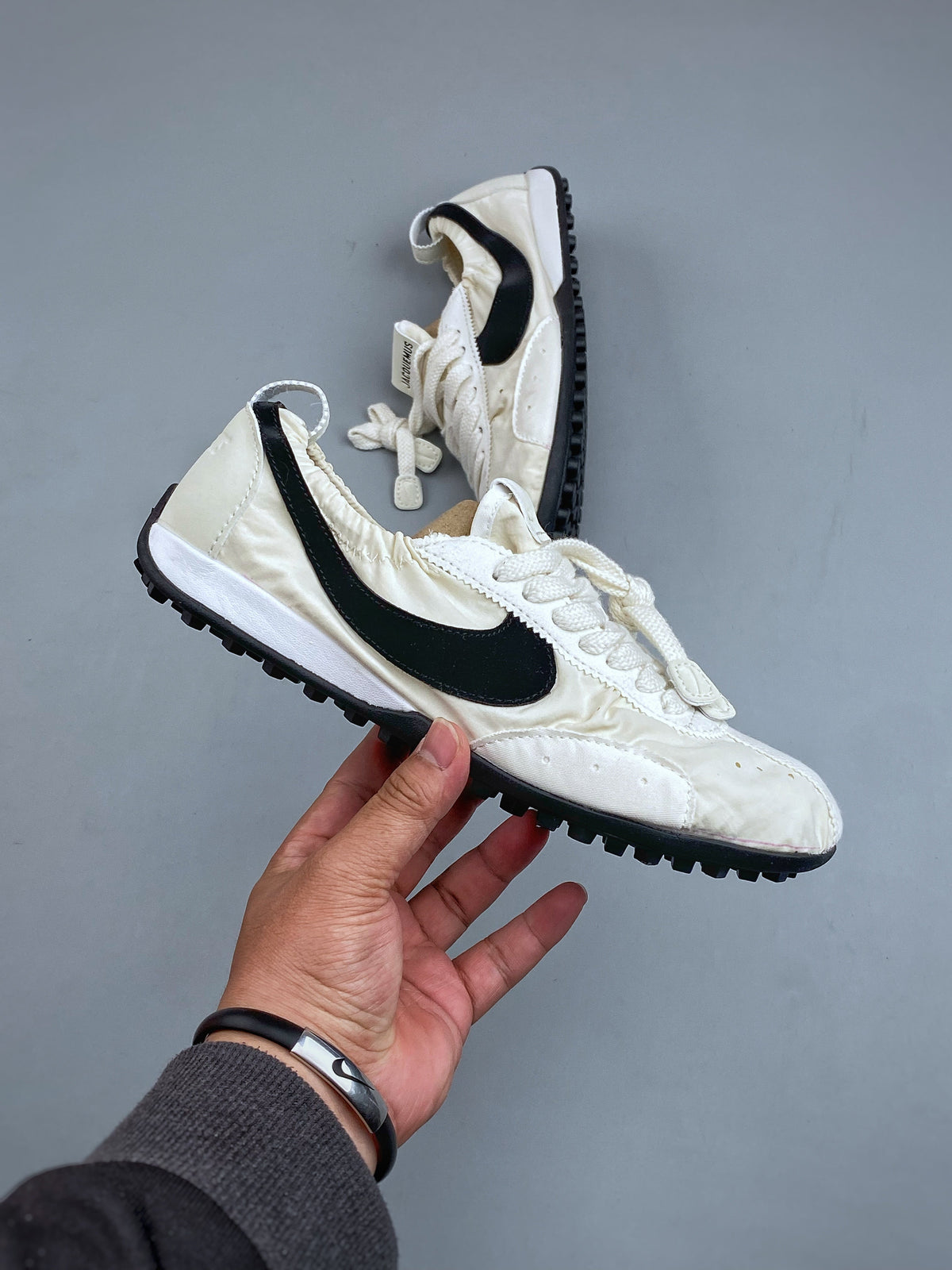 Jacquemus x Nike Moon Shoe SP White HV8547 101 - View 4