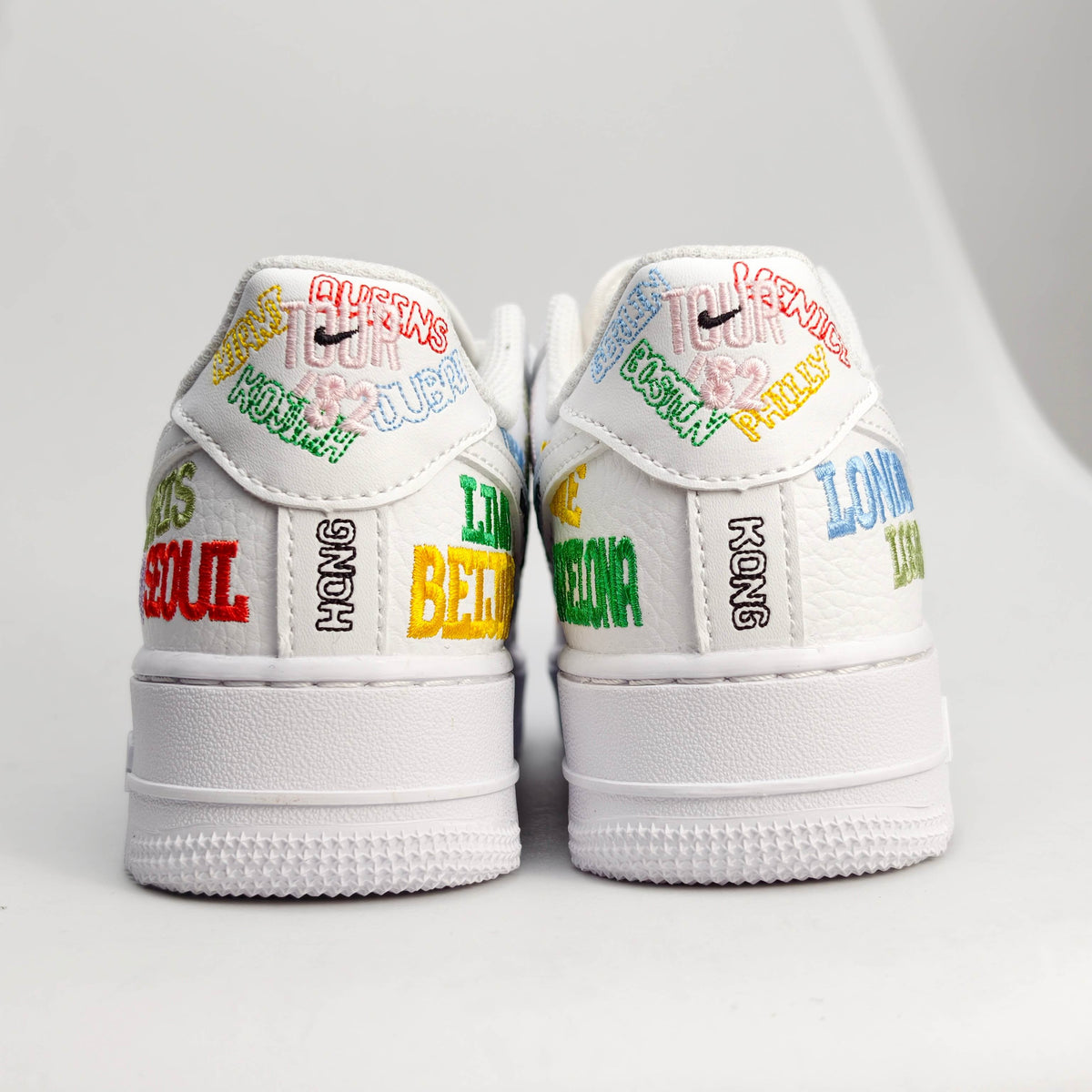 Nike Air Force 1’ 07 Low 'World Tour - White' - Angle View 4